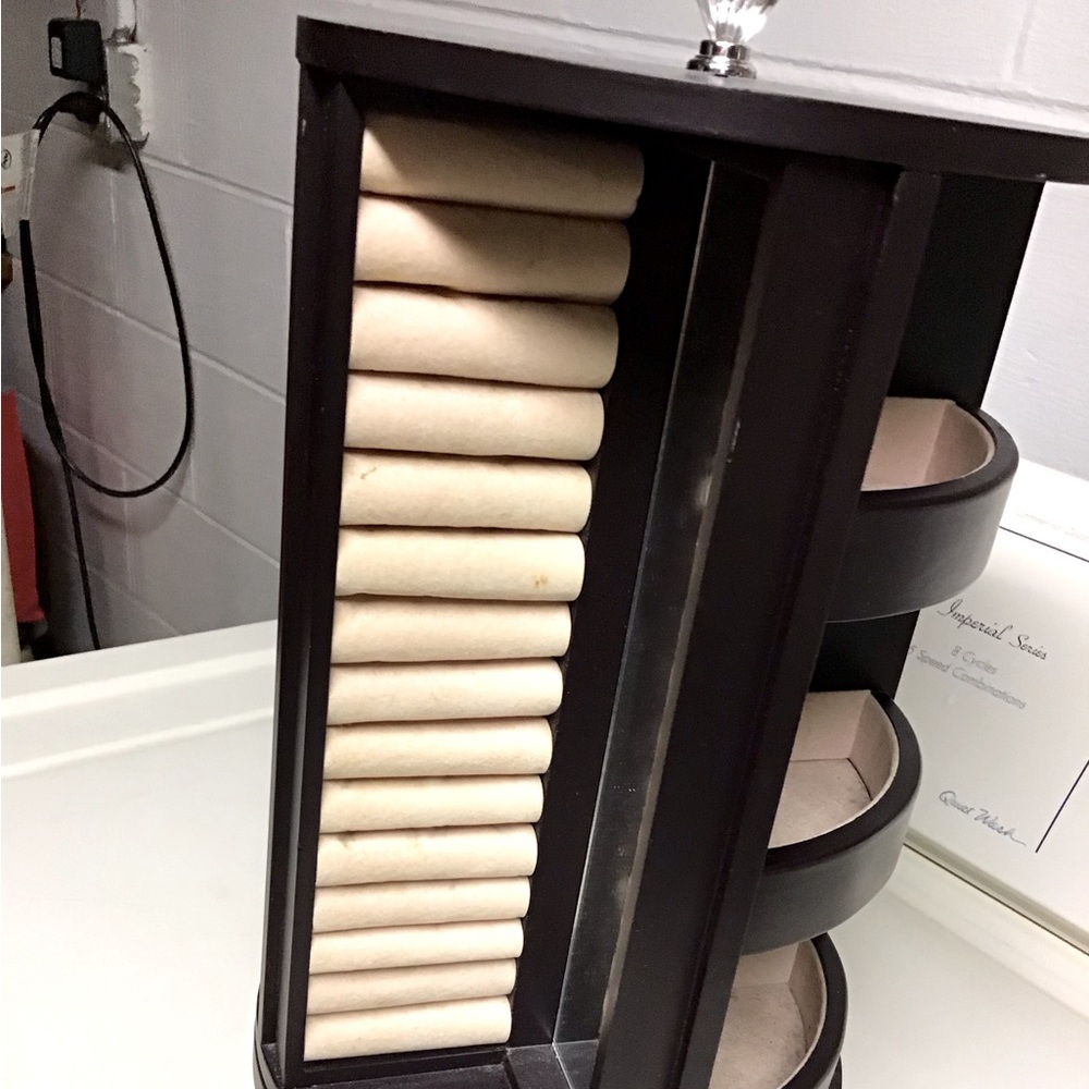 Elegant Brown Home Organizer